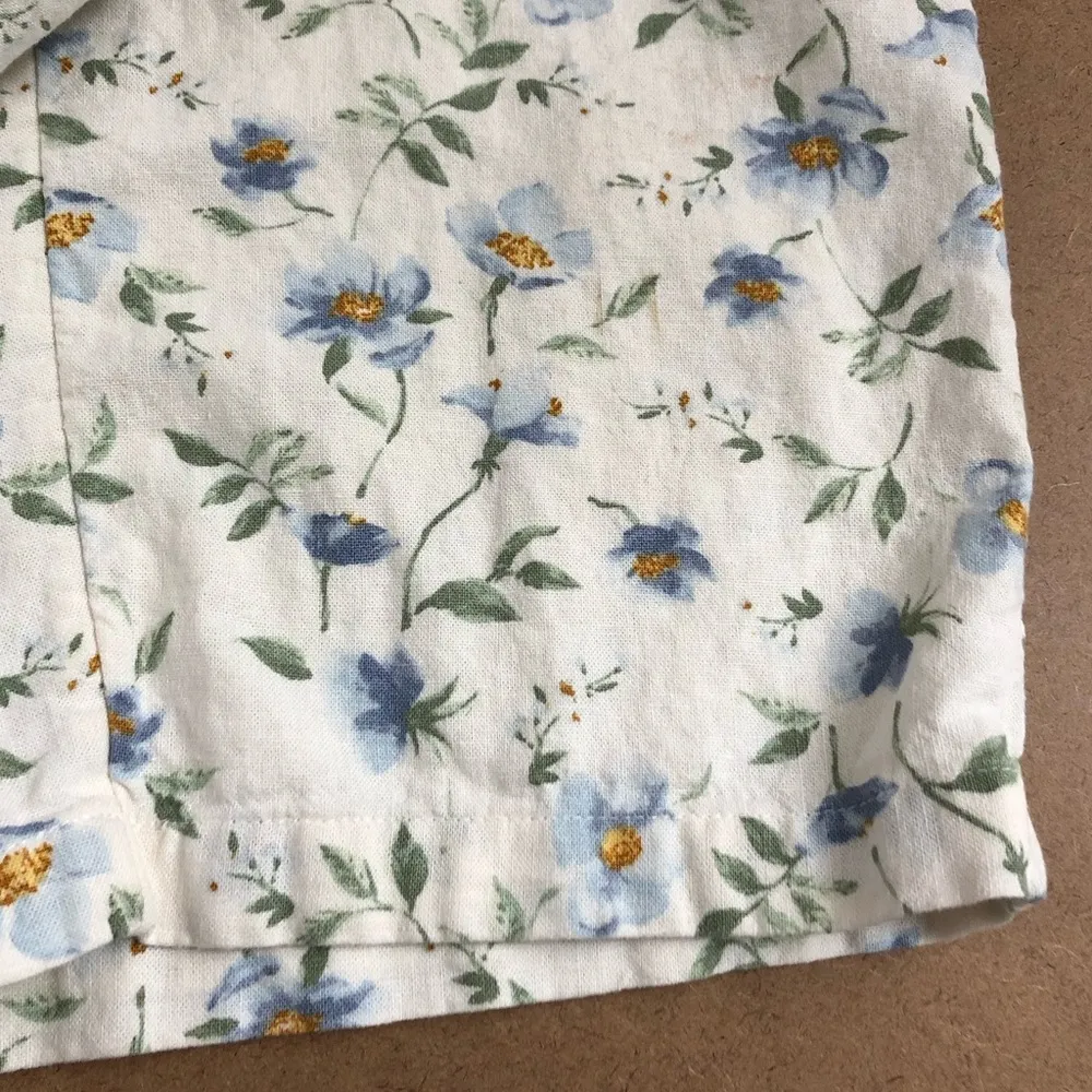 Old Navy Linen Blend Blue Flower Jumpsuit - Image 15