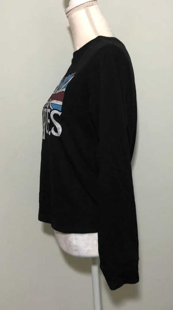 NWOT  Black Long Sleeved Union Jack Flag Screenprint Crewneck Tee T Shirt Top New Size Small - Image 4