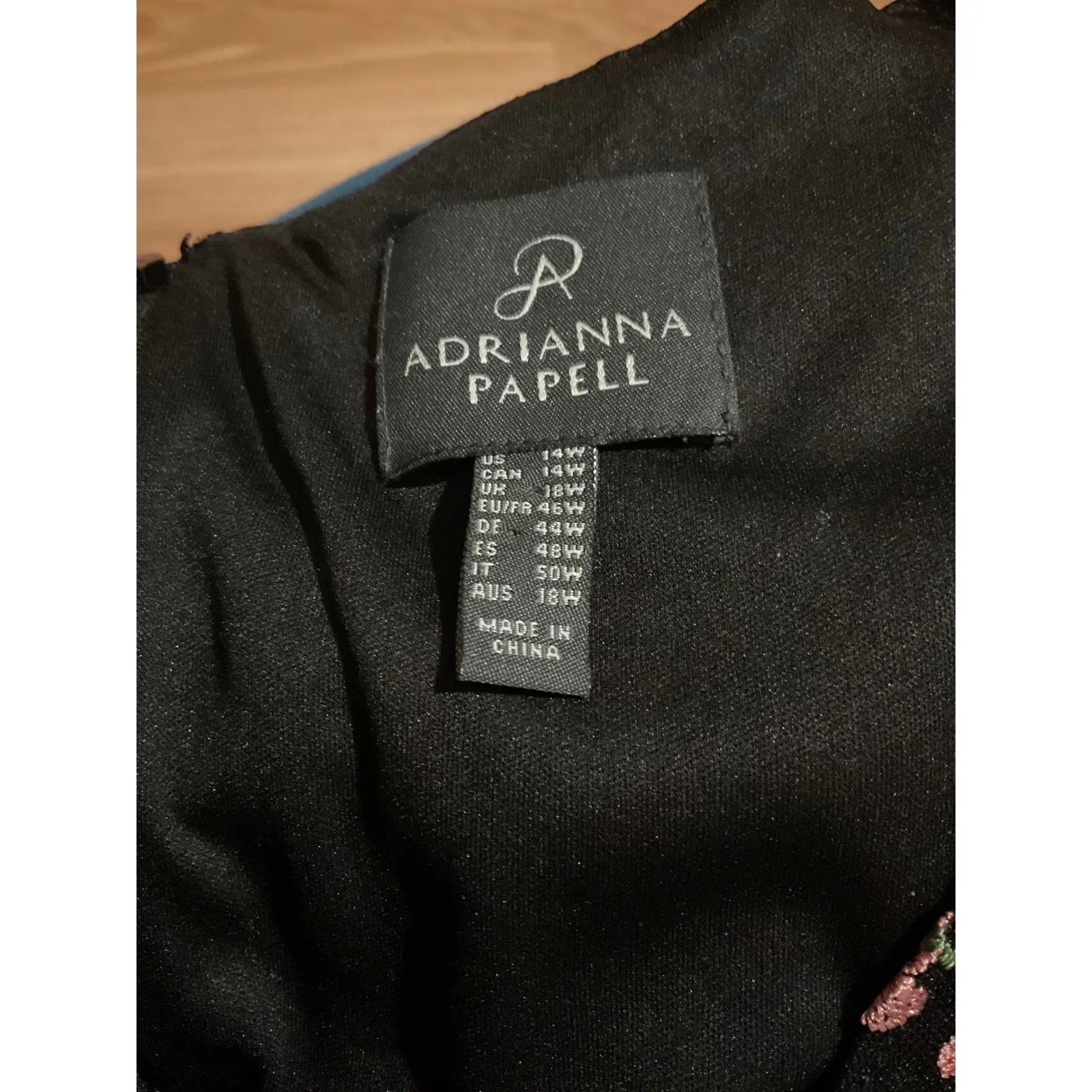 NWT Adrianna Papell Black Floral‎ Vines Bell Sleeve V Neck Dress 14W - Image 3