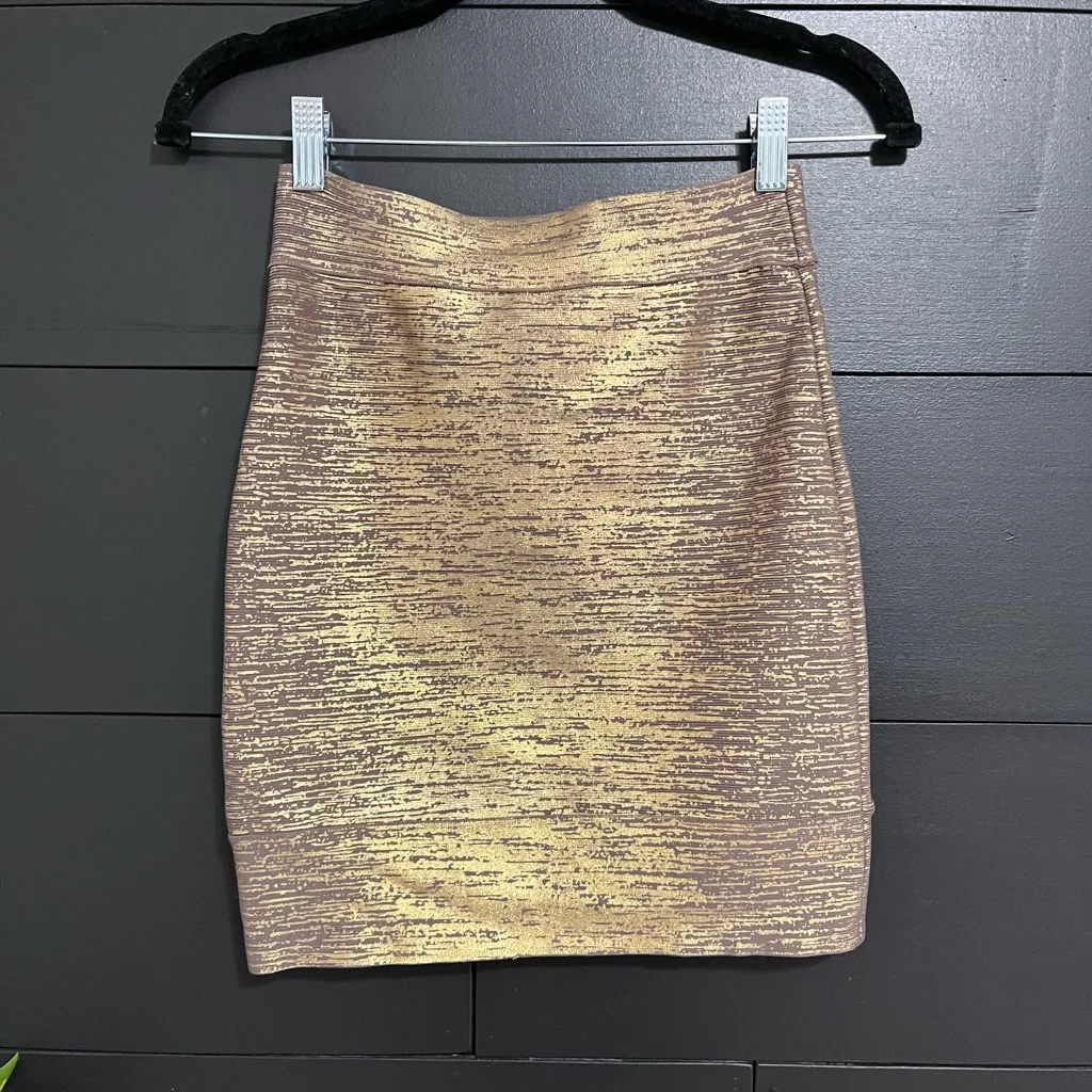 BCBGMaxAzria Foil Gold Bandage Knit Bodycon Skirt Designer Women’s Sz S EUC - Image 4