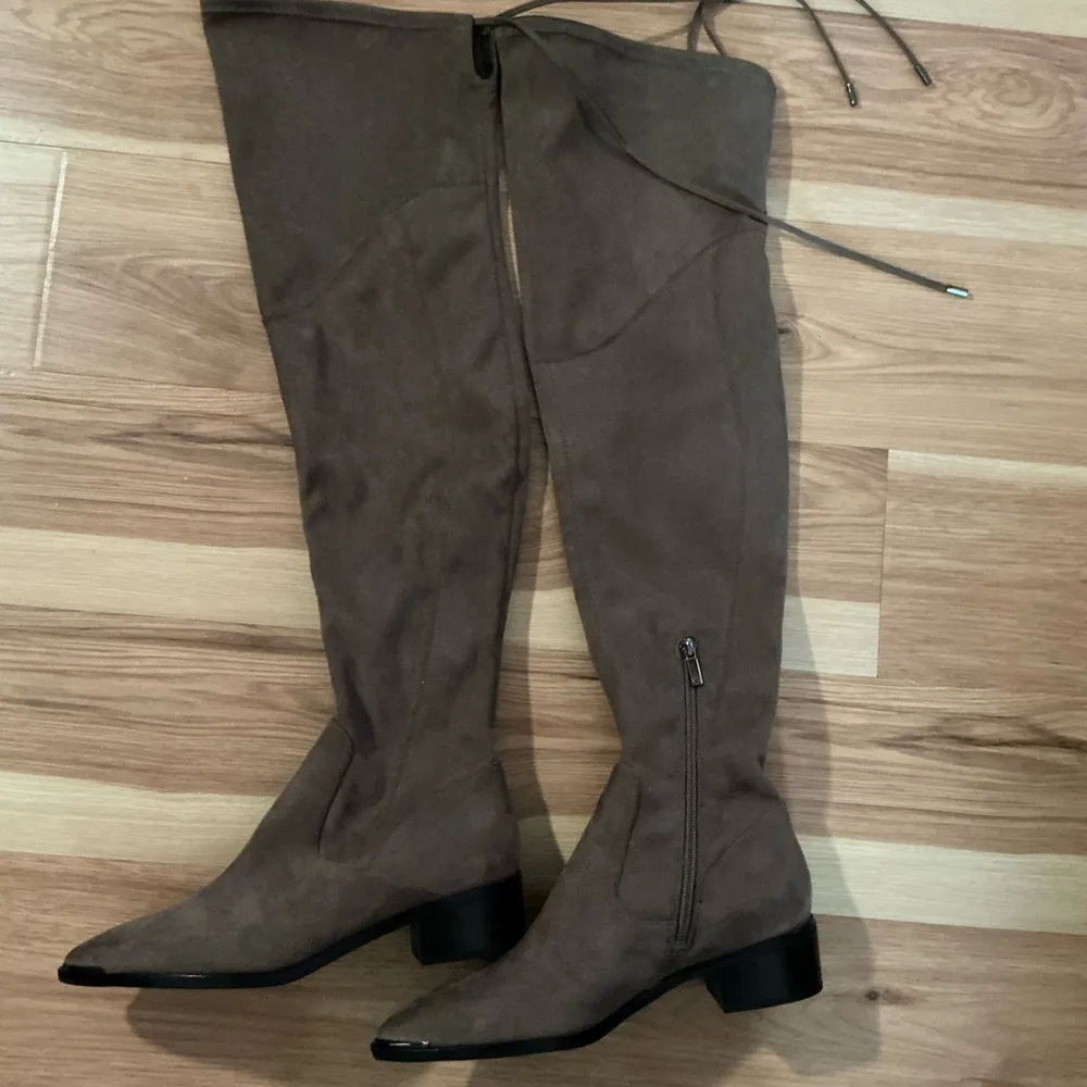Mark Fisher Women's Over-the-Knee Boots - Brown Sz 8.5
NWOB - Image 3
