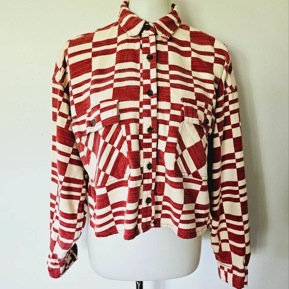 UO BDG Caleb Red & White Loose Boxy Fit Cropped Flannel Shirt Size Small - Image 3
