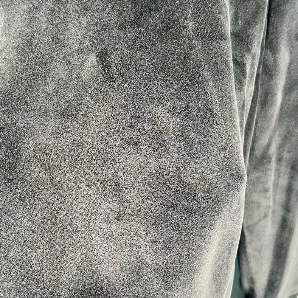 Athletic Works Women’s Black Athleisure Velour Top 16-18 - Image 3