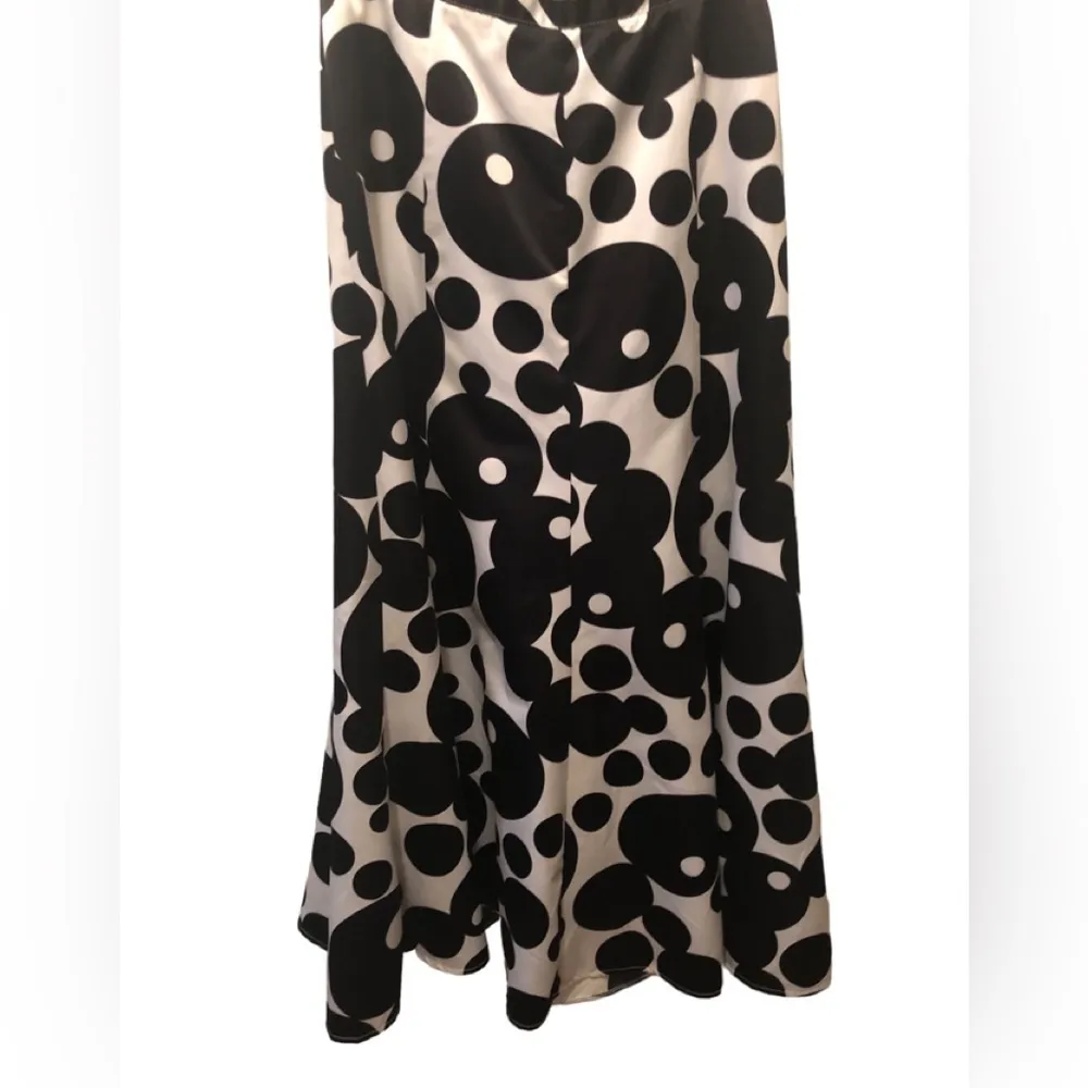 Black White Printed Satin Full Maxi Skirt Sz. 6 Event Wedding Cocktail - Image 3