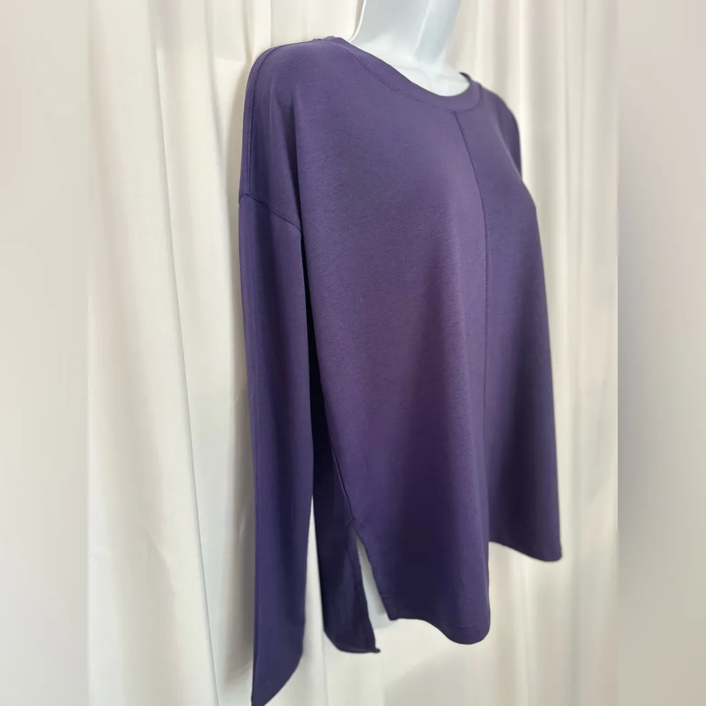 Old Navy Active Long sleeve Performance Top (1026) - Image 4