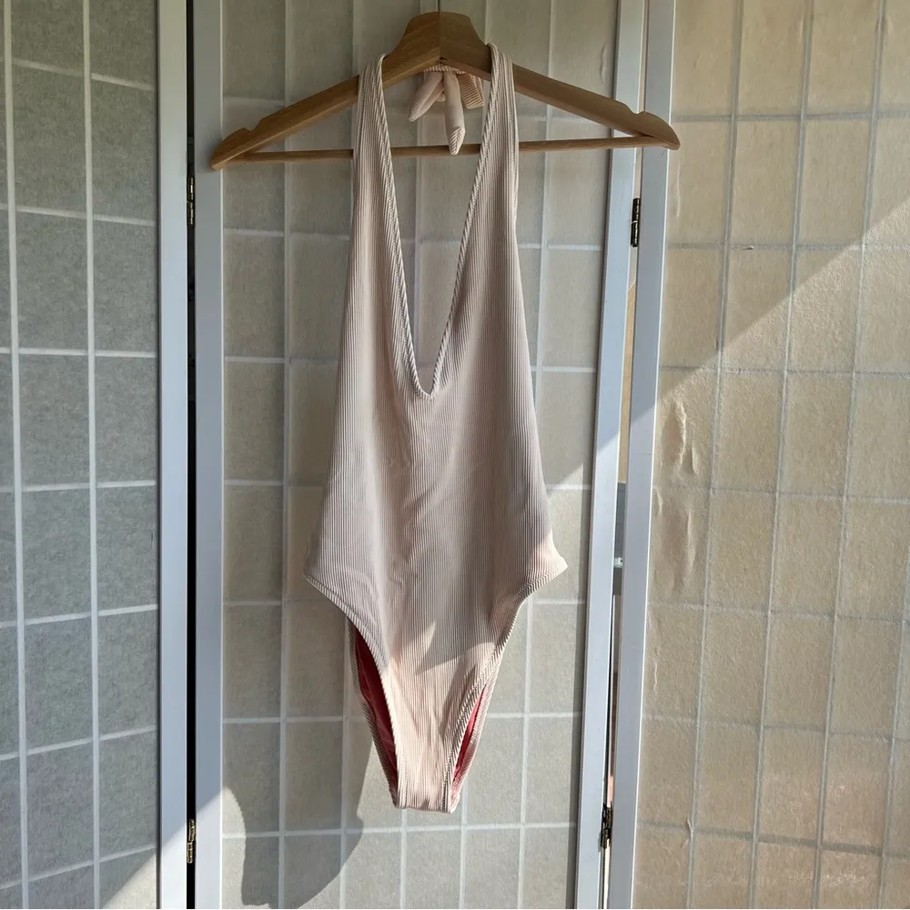 Aerie Ribbed Super plunge one piece swimsuit in peach ribbed halter size small - Image 8