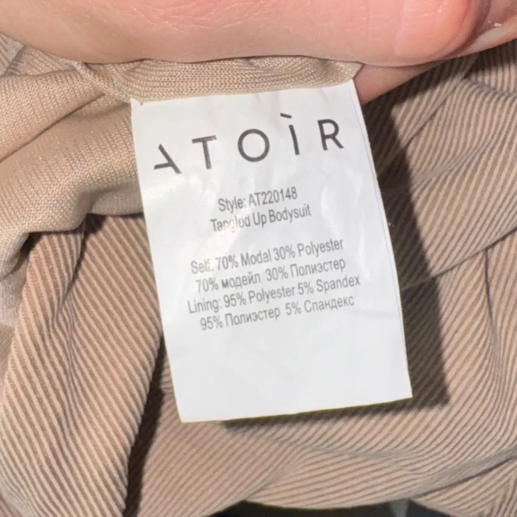 ATOIR tangled bodysuit sand beige ribbed modal off shoulder asymmetrical top Tan Size 4 - Image 7