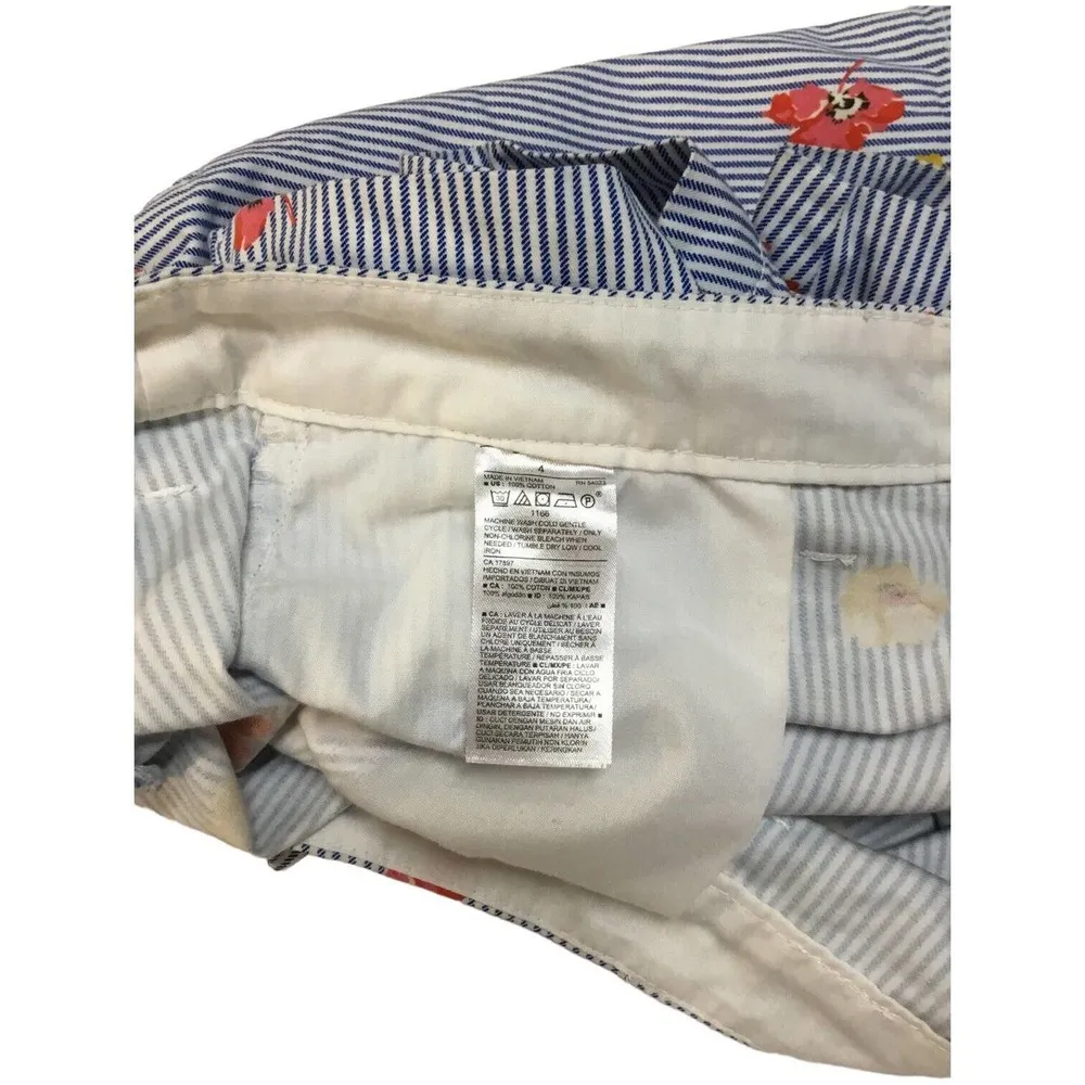 Old Navy Pinstripe Floral Twill Everyday Shorts Blue 4 - Image 5