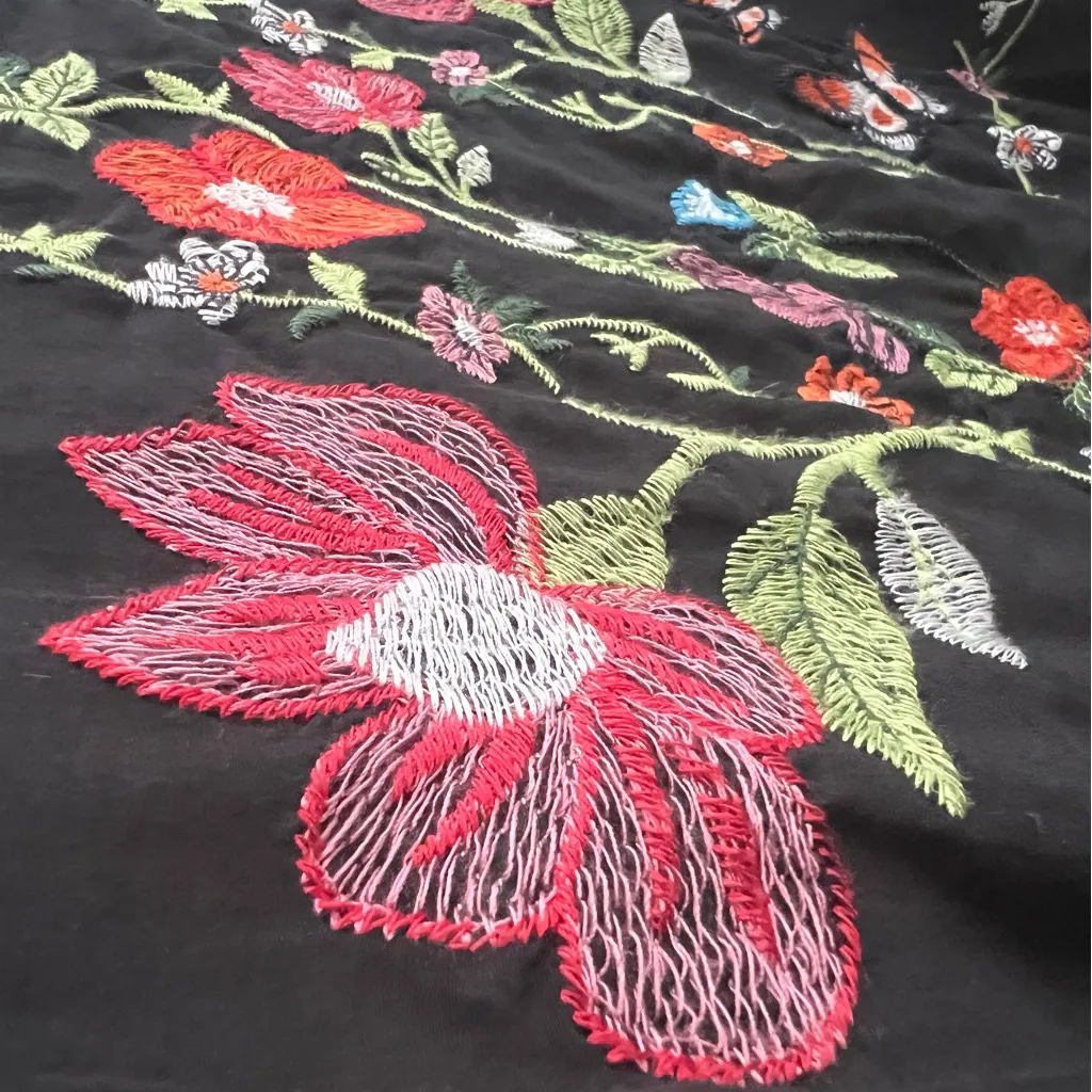 ZARA  embroidered SILK Blouse top Black MEDIUM NEW - Image 4