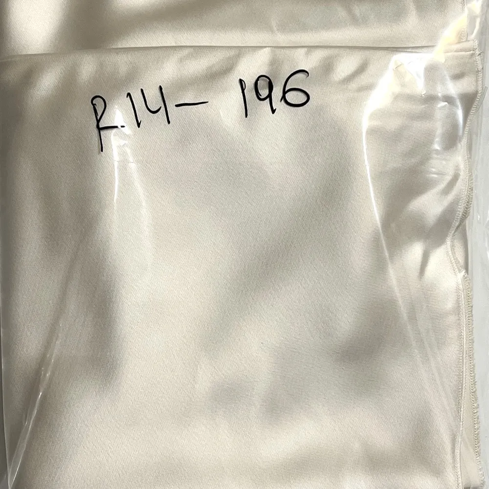 Maggie MacDonald Oxly Midi Dress Creme
L'Academie, size L - Image 11