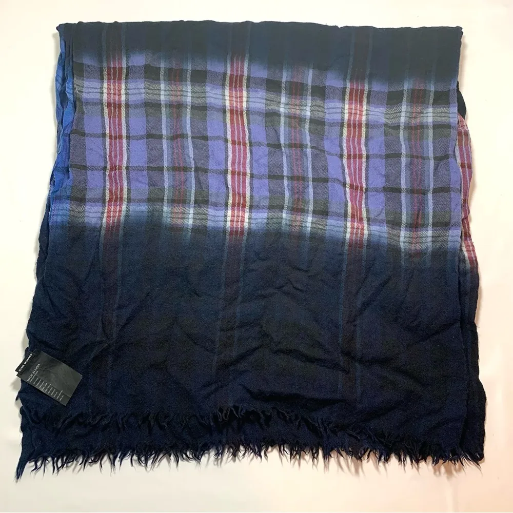 Club Monaco Marcinet Navy Plaid Dip Scarf In Navy Multi - Image 5