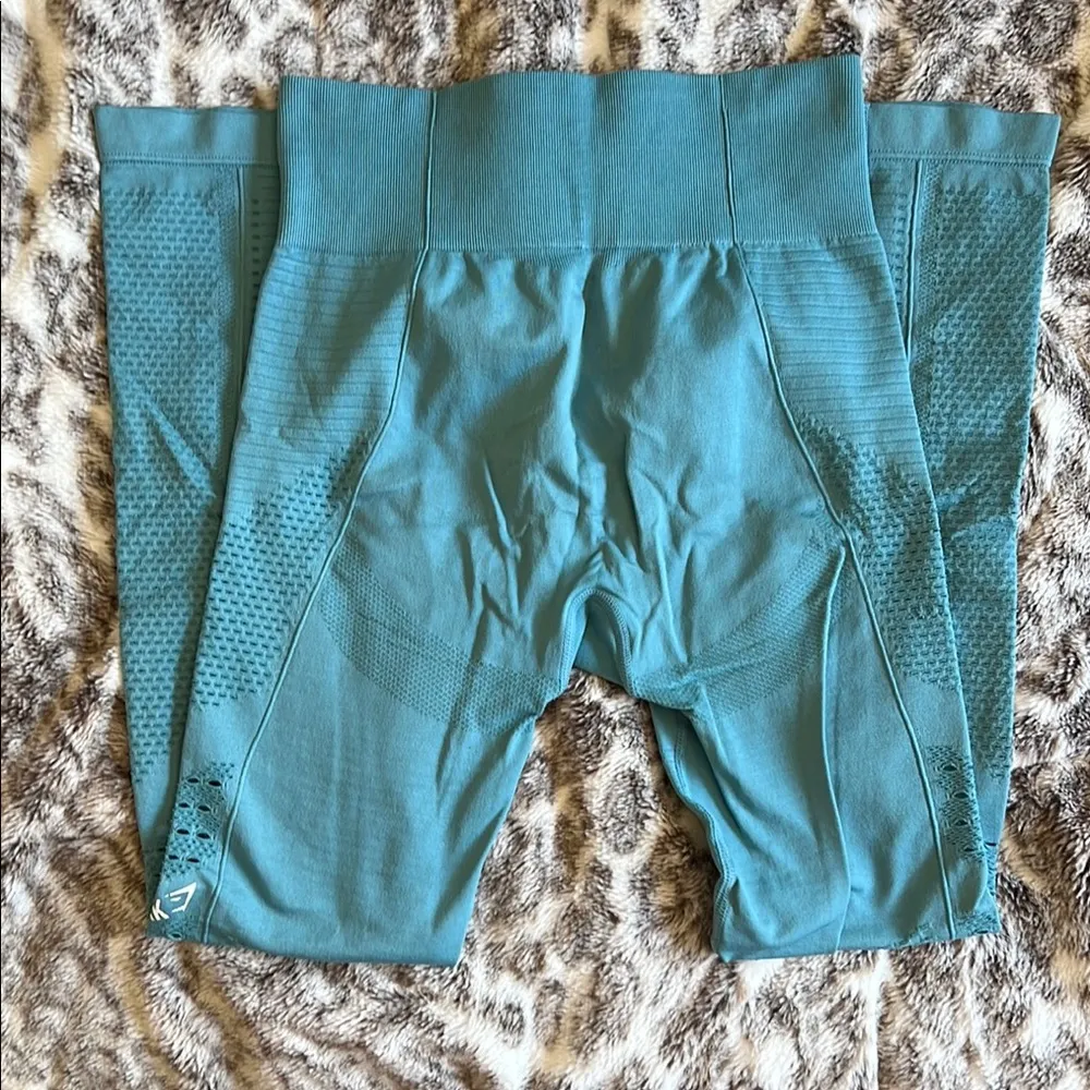 Gymshark Activewear Set - Image 3