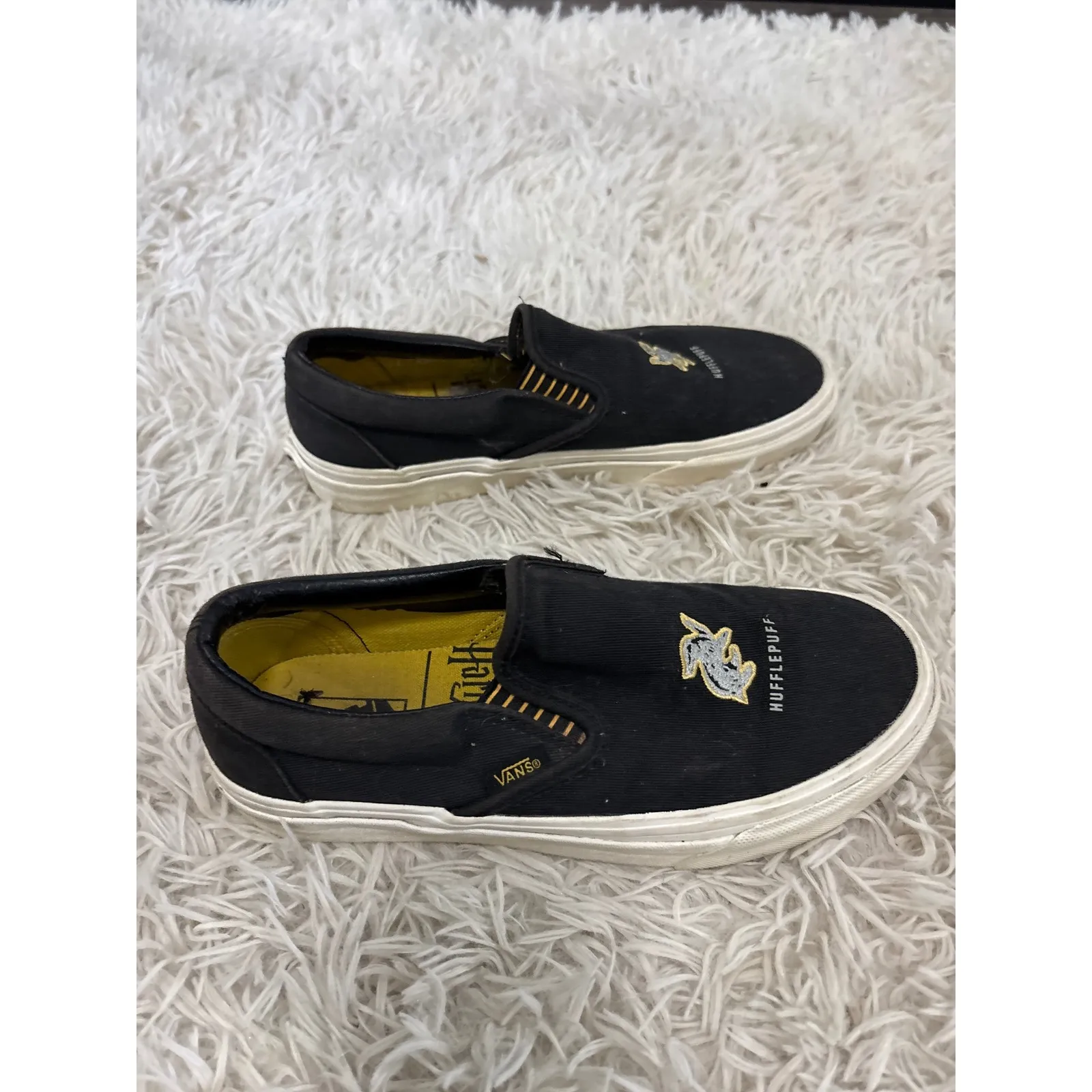 Vans Harry Potter Hufflepuff Slip On Shoes Womens Size 6.5 Men 5 Black Yellow - Image 5