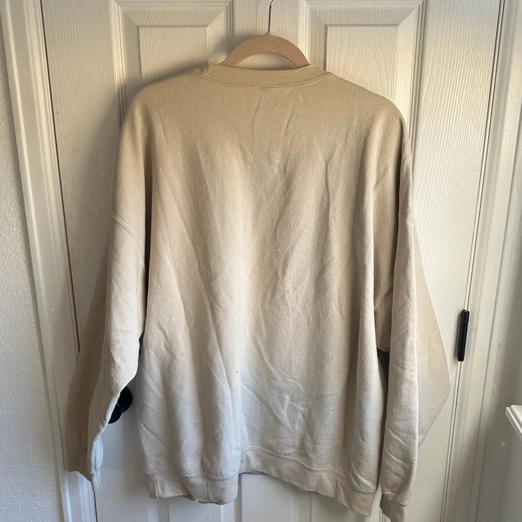 Graphic Dolly Parton Sweatshirt Size XL - Image 4