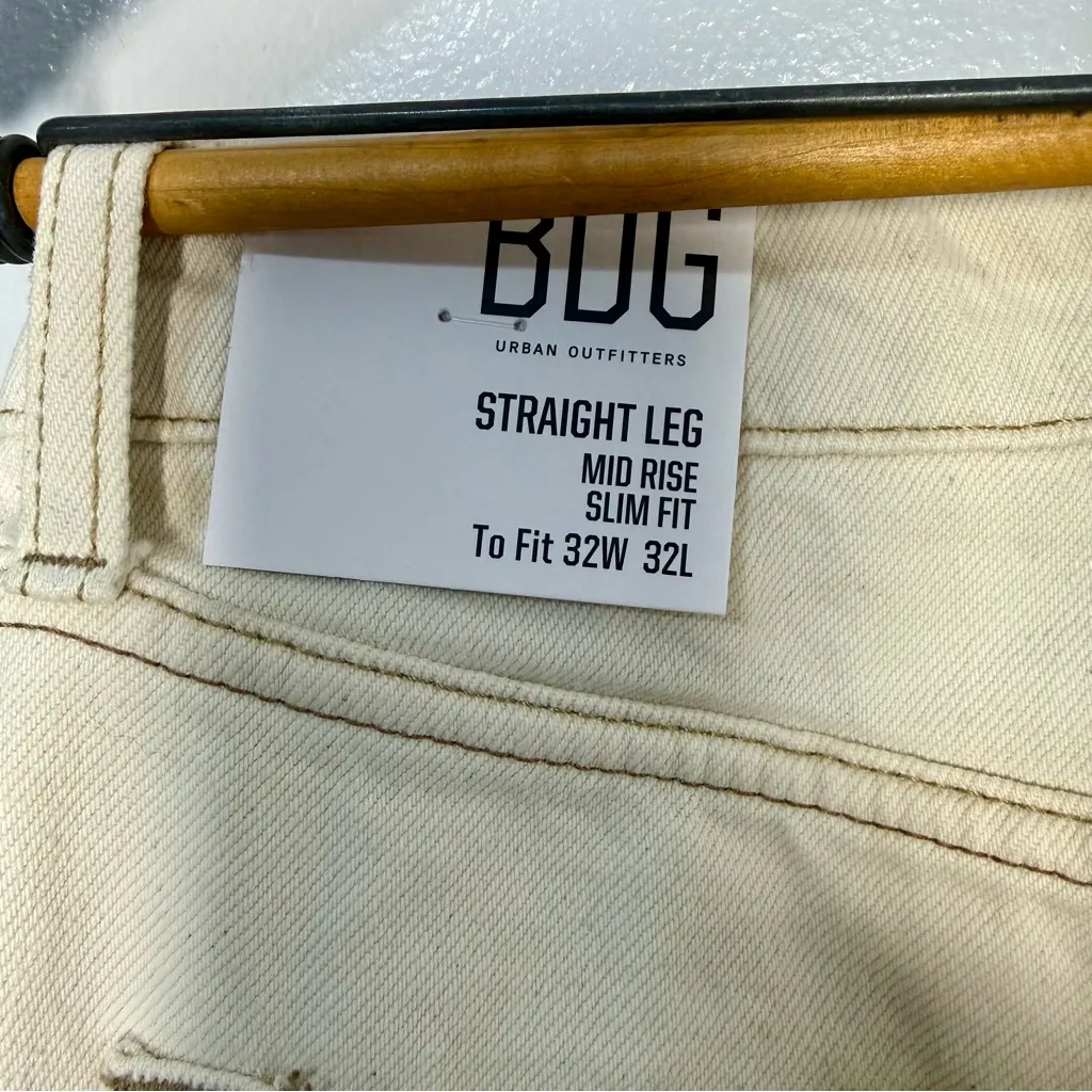 NEW BDG Urban Outfitters Off White Straight Leg Mid Rise Slim Fit Jeans | 32x32 - Image 3