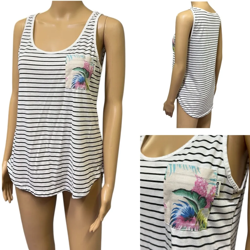 Rip Curl White and Black Striped Tank Top with Tropical Pocket Womens Small - Image 2