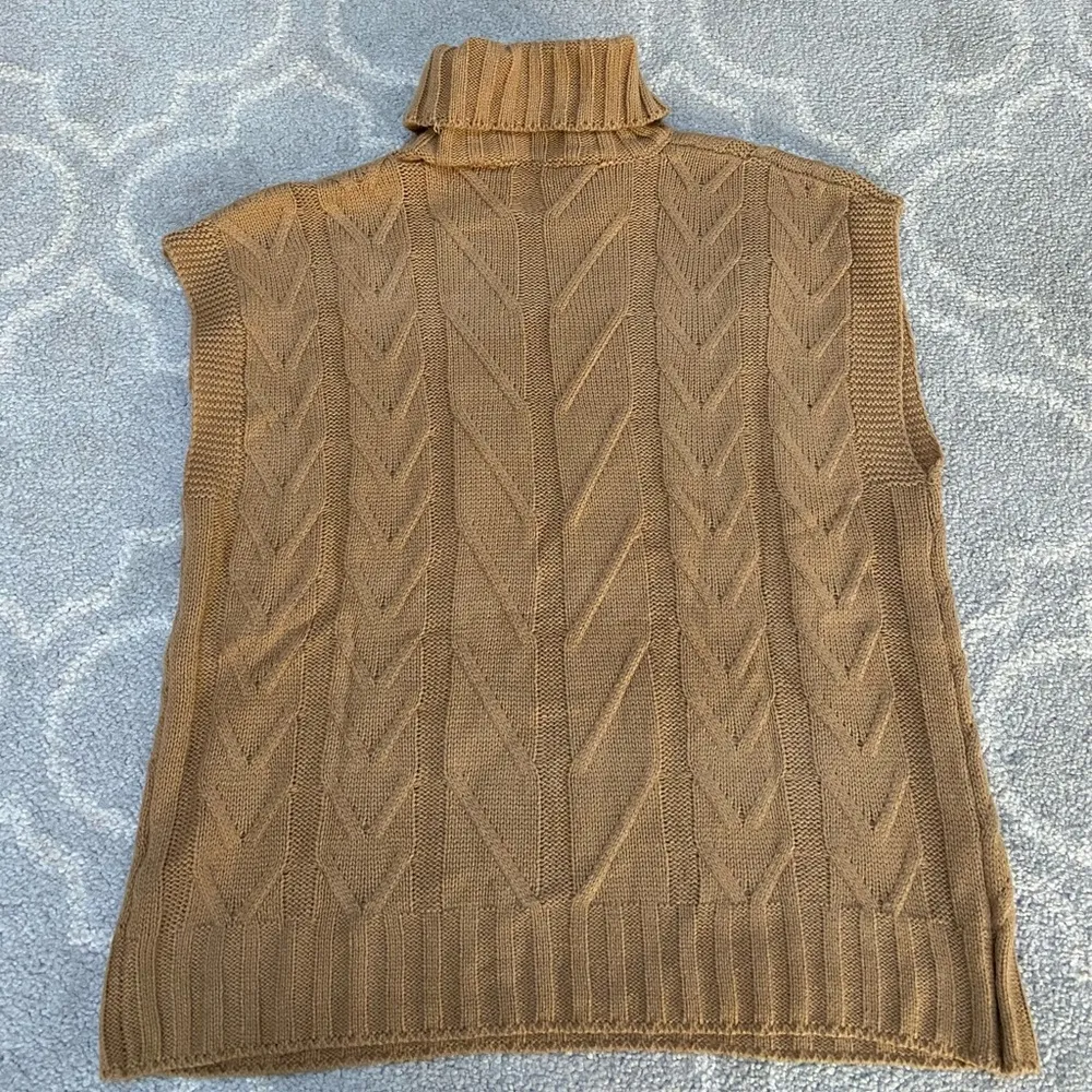 SheIn Sleeveless Turtleneck Sweater - Image 9