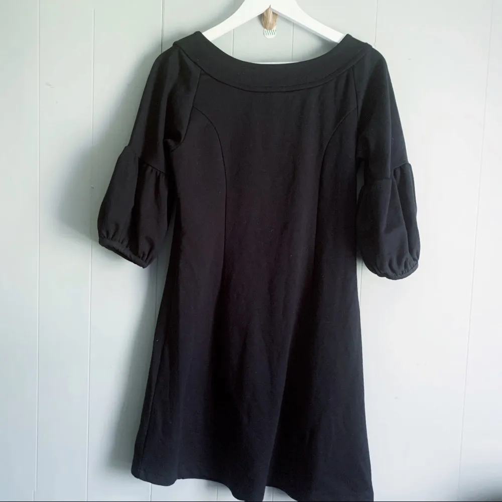 NINE WEST Black Relaxed Shift Mini Dress Puff Sleeve Small LBD Goth Wednesday - Image 3