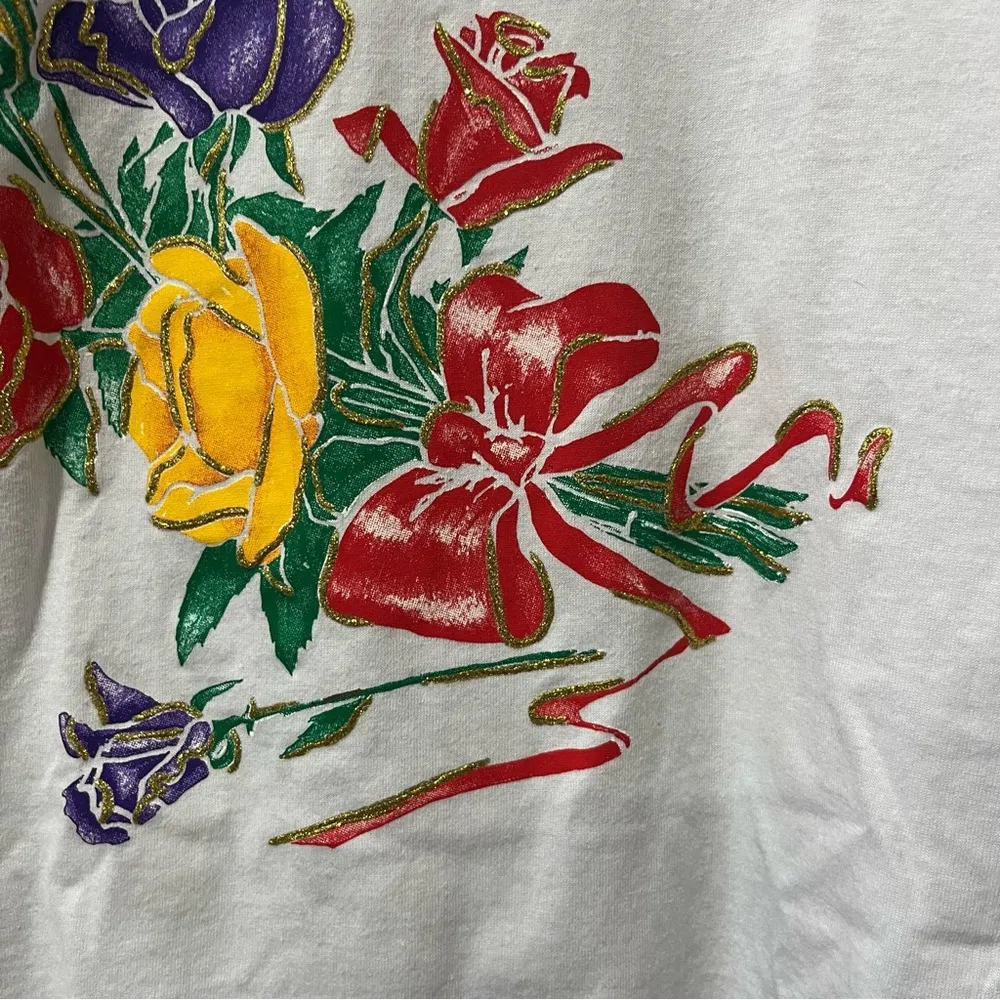 Vintage Fruit of the Loom Short Sleeve tshirt rose butterfly Large Puffy Glitter - Image 4