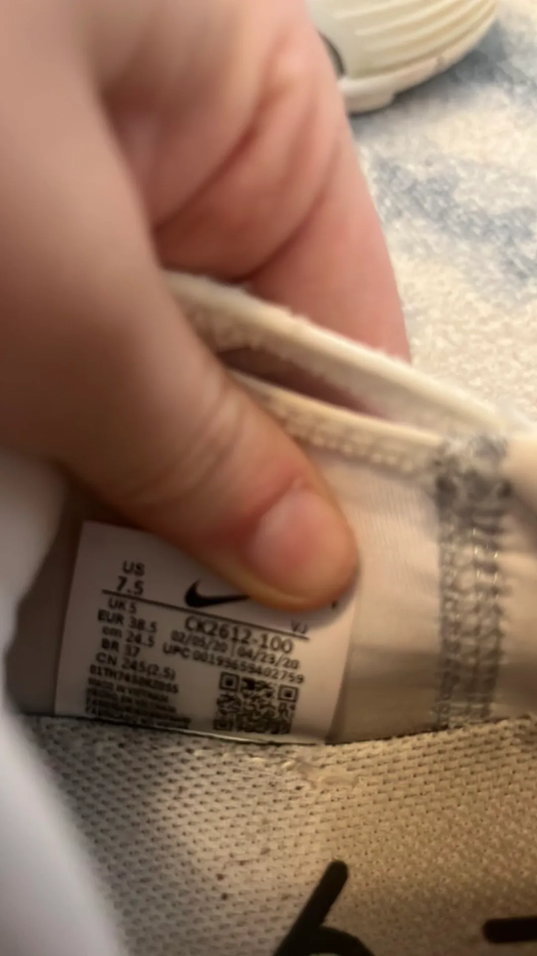 Nike Women’s Air Max 2090 - Image 3