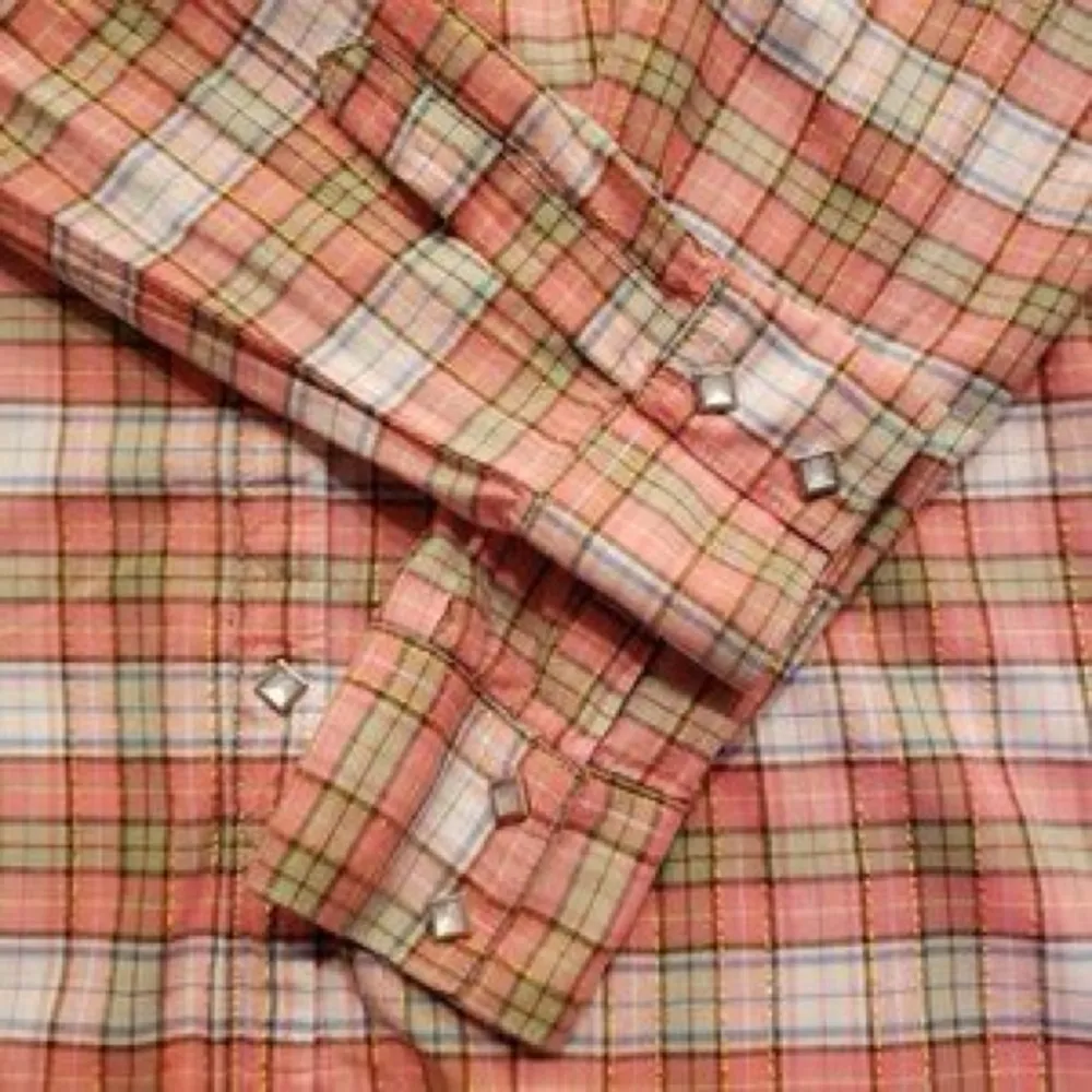 Wrangler Pearl Snap Studded Shirt -Women’s S - EUC - Image 4