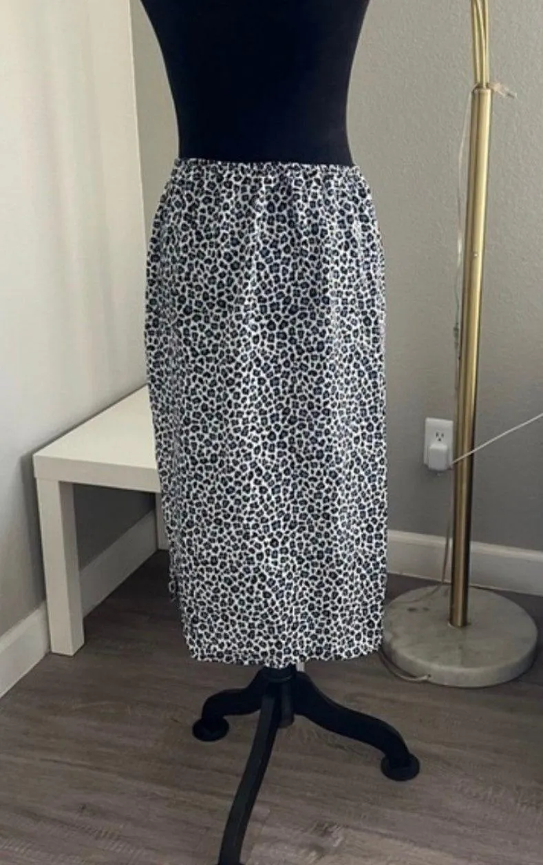 Women's Leopard Print Cheetah Midi Skirt Blue Size Large - Image 2