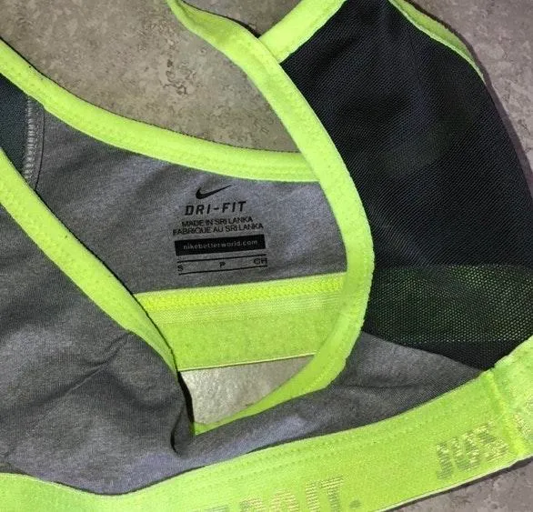 Grey & neon green  sports bra - Image 4