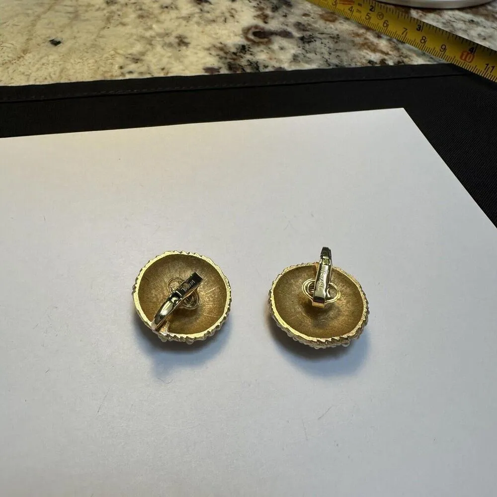 Vintage Crown Trifari Gold Tone Faux Pearl Clip On Earrings Missing Pearls - Image 9