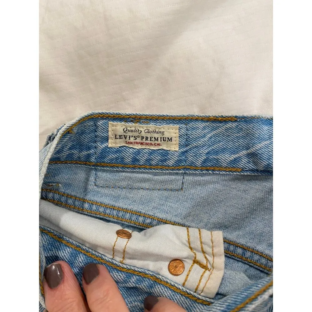 Levis Premium High Loose Jeans. Size: 28 Blue - Image 7