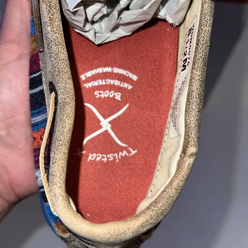 Twisted X  Multicolor Patterned Boat Shoes 8.5
Sarape - Image 11