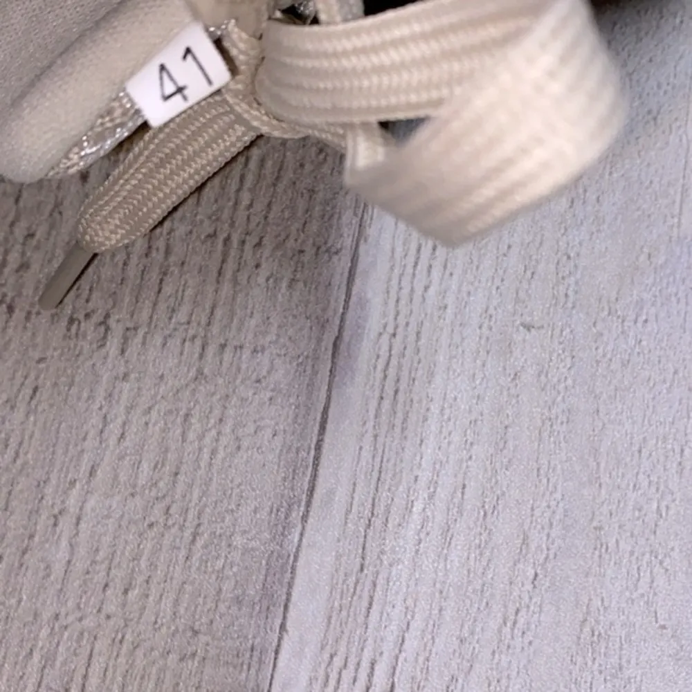 Slip on shoes size 41 US size 9-91/2 - Image 10