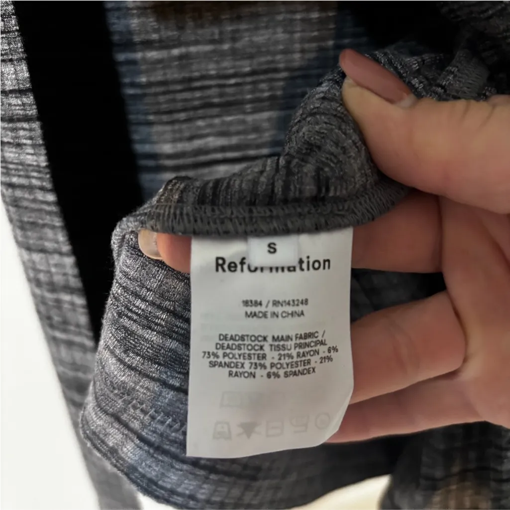 Reformation Joan Two Piece (Charcoal) Size Small - Image 8