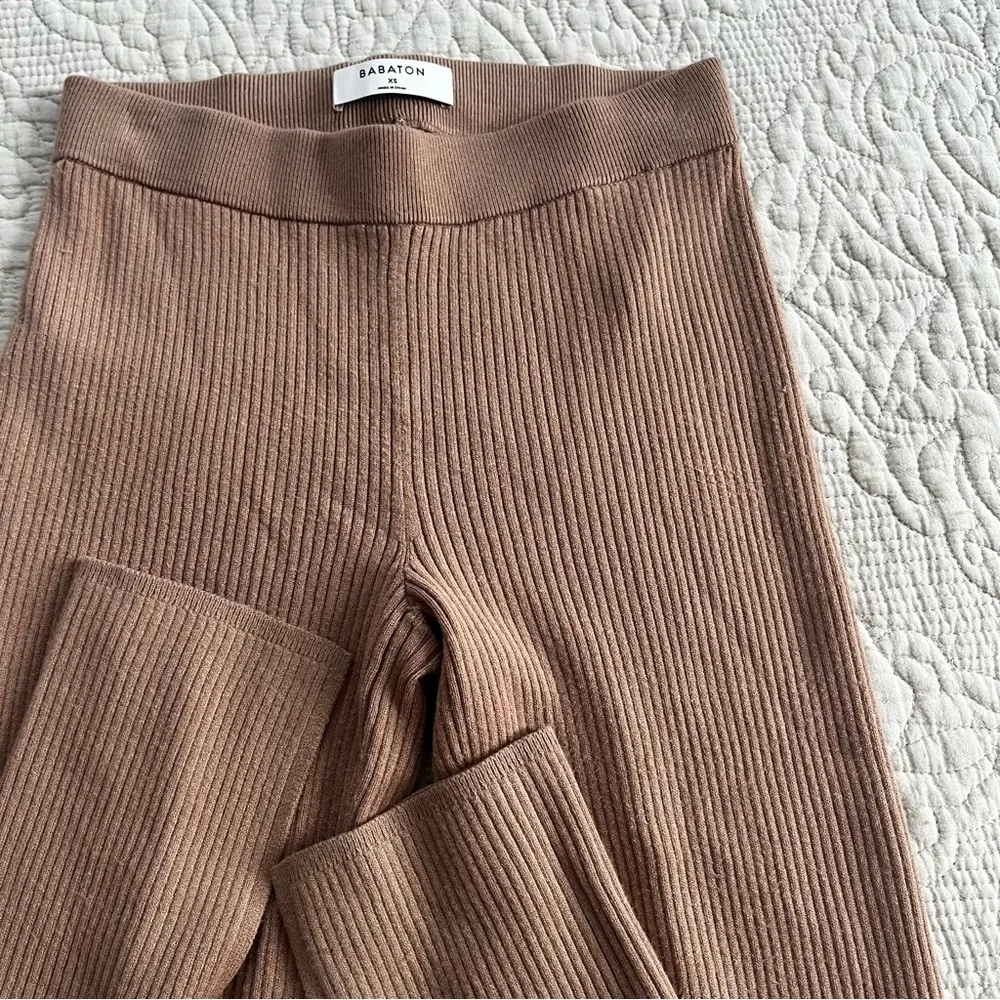 Aritzia  Babaton Tan ribbed split hem leggings size XS - Image 3