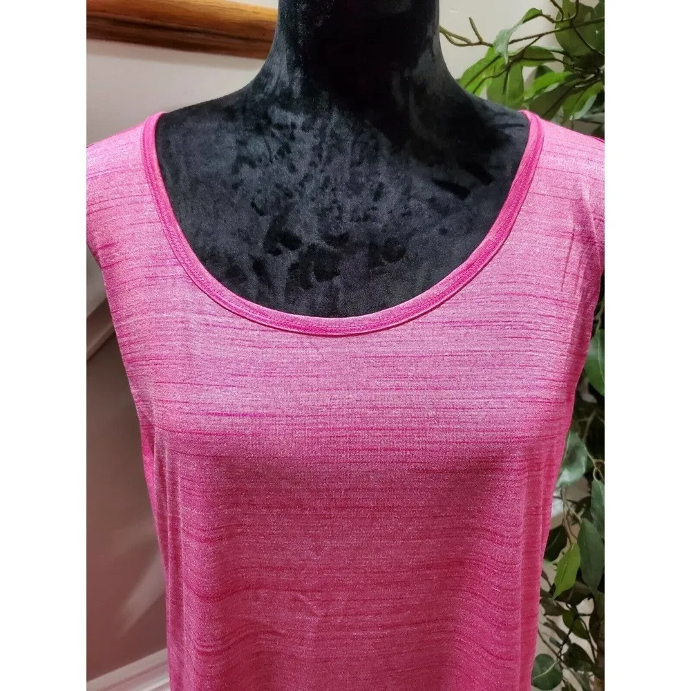 Livi Women Solid Pink 100% Polyester Round Neck Sleeveless Casual Top Size 26/28 - Image 5