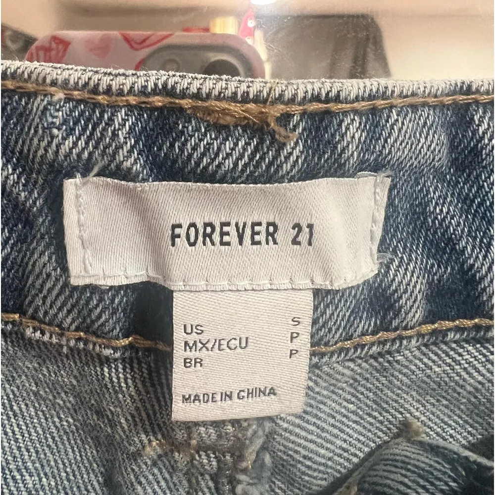 forever 21 dad style jean shorts - Image 2