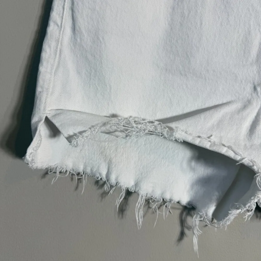 Abercrombie & Fitch The Mom Denim Short Mid Rise Women's 29/8 White Distressed - Image 5