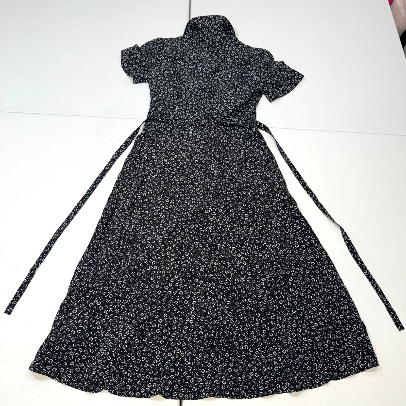 Club Monaco Open Neck Silk black floral  Shirt Dress Size XS - Image 7