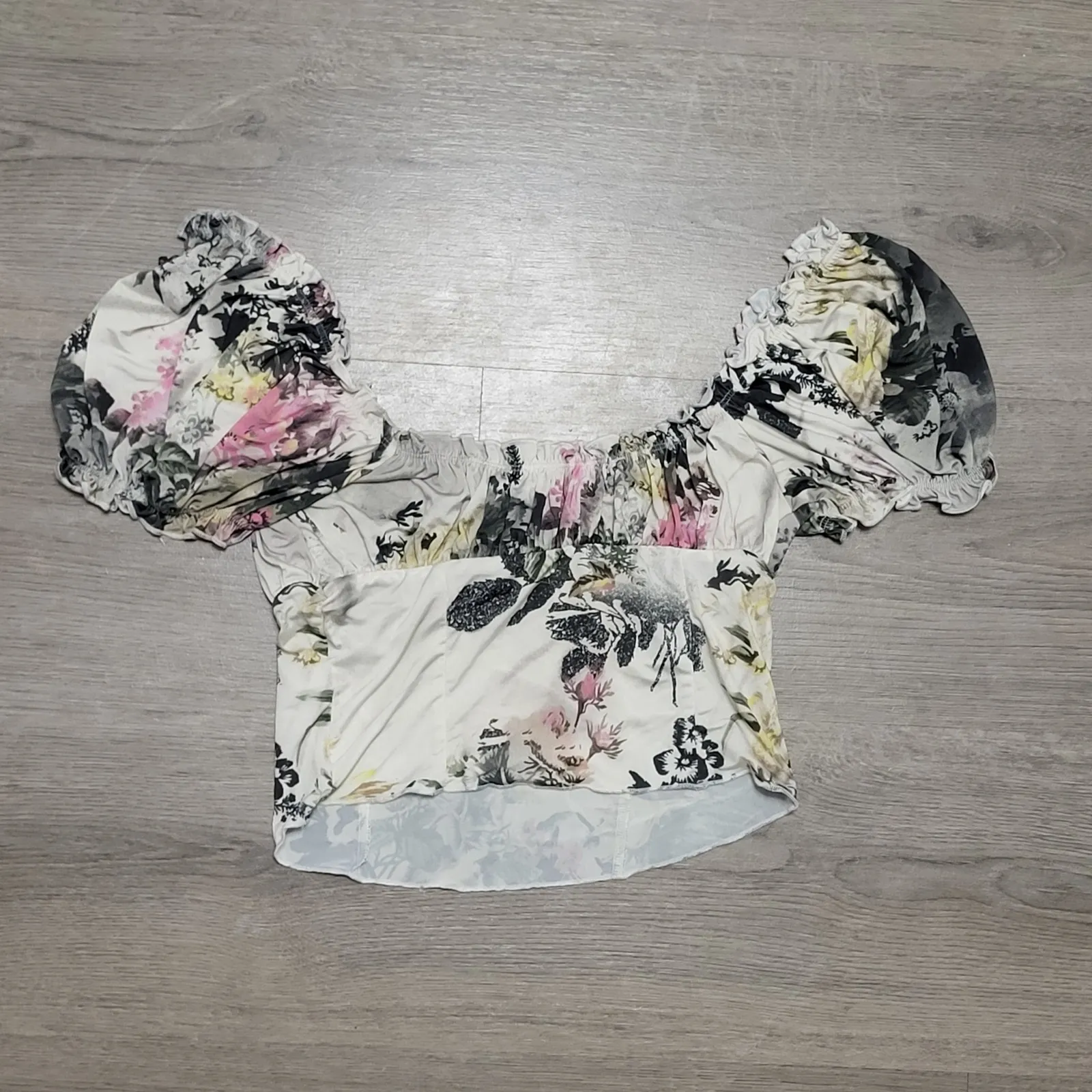 Urban Outfitters Floral Off The Shoulder Crop Top Puff Sleeve Cottage Fairy sz S - Image 3