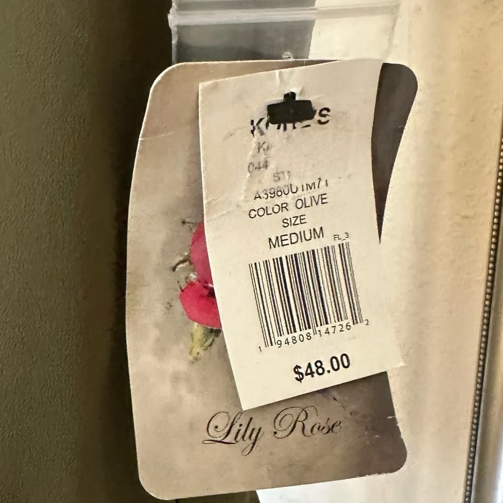 Kohl’s Lily Rose Romper- NWT - Image 4