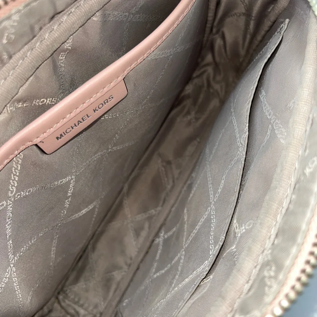 Michael Kors Jet Set Logo Medium Camera Pink MK Crossbody Bag - Image 6