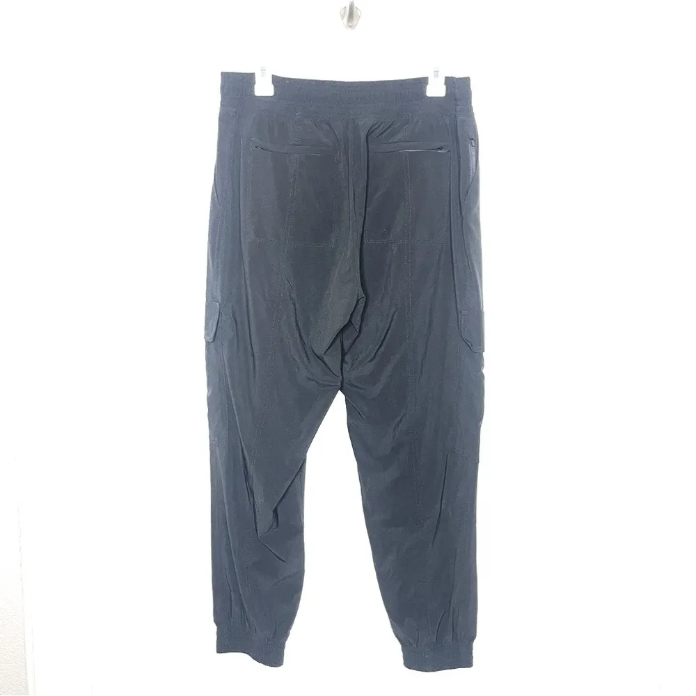 Athleta Womens Sz 10 Black Chelsea Utility Cargo Jogger Athletic Pants 114 - Image 4