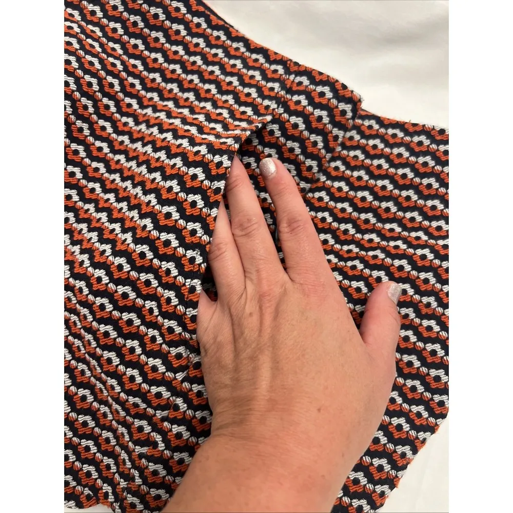 TRINA TURK Shorts‎ Womens Size 2 Textured Knit Floral Scalloped Hem Summer Geo - Image 4