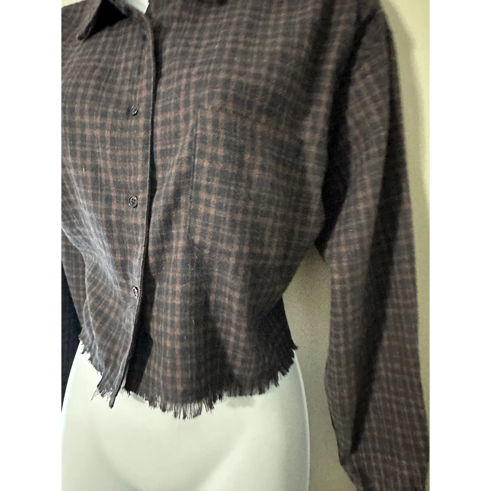 Talulah Brown Plaid Cropped Button Up Shirt Long Sleeve Frayed Hem Women's L - Image 2