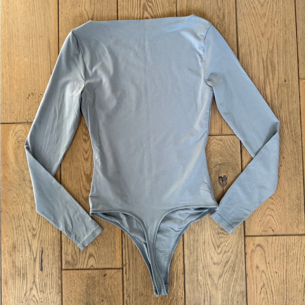 Abercrombie Soft Matte Seamless Long-Sleeve Crew Bodysuit - Image 4