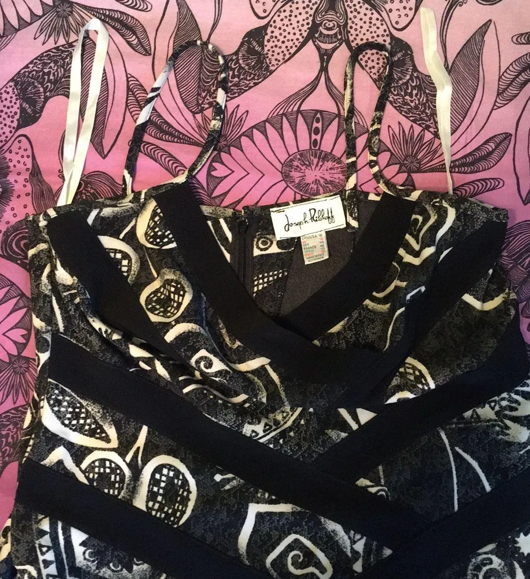 Black Gray White Floral Graphic Bk Zip Dress EUC 16 - Image 5