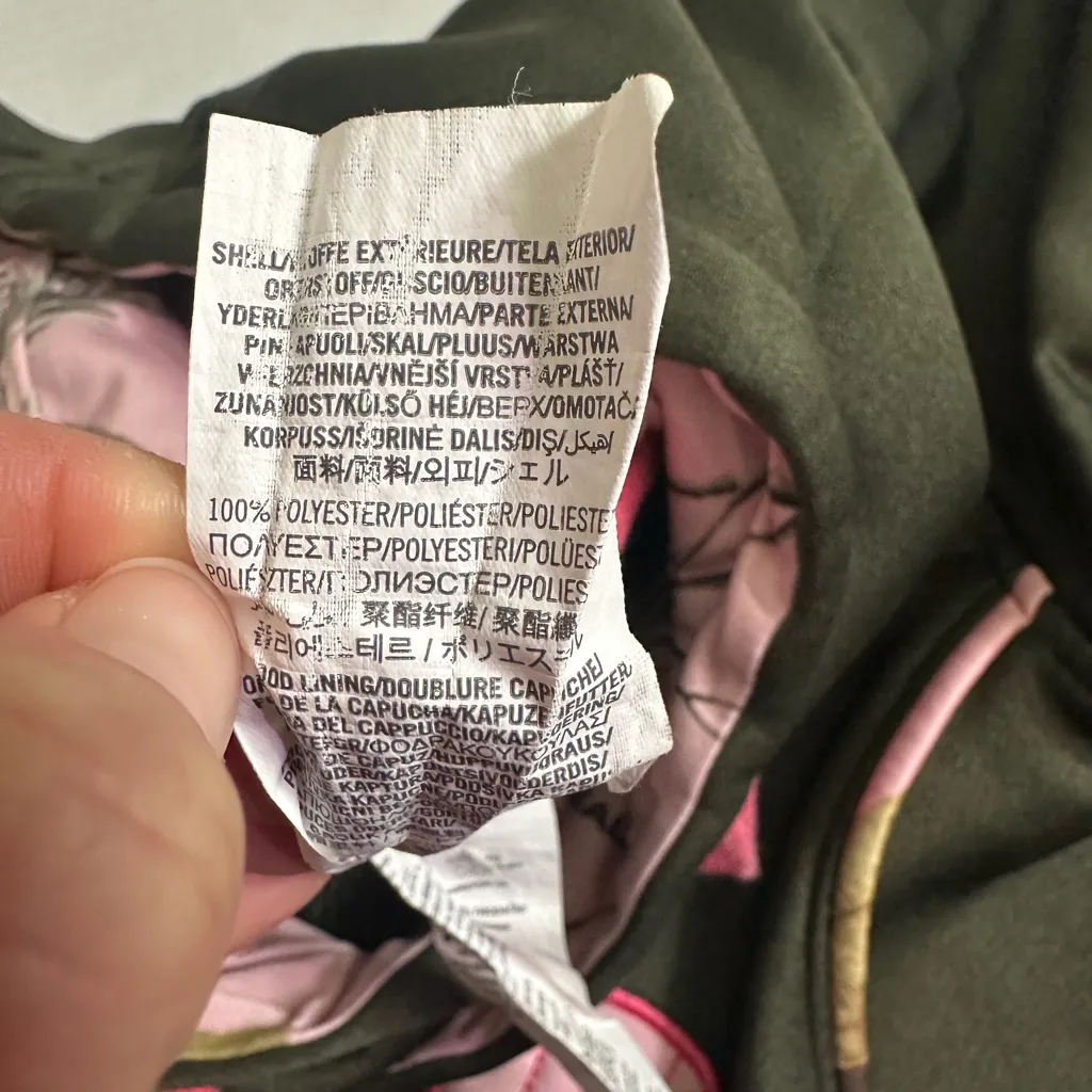 Under Armour Storm Women’s Hoodie Green Pink Camo Logo Sweatshirt - Image 7