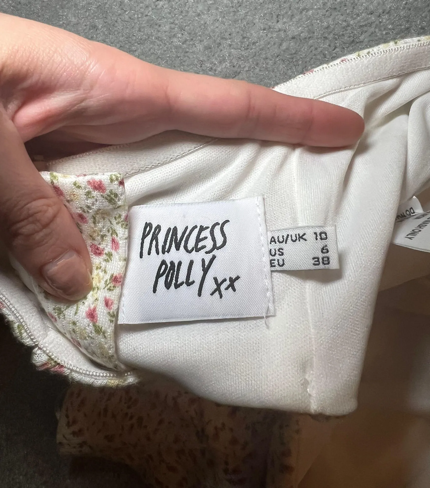 Dainty Floral Strapless Corset Top Size 6 - Image 4