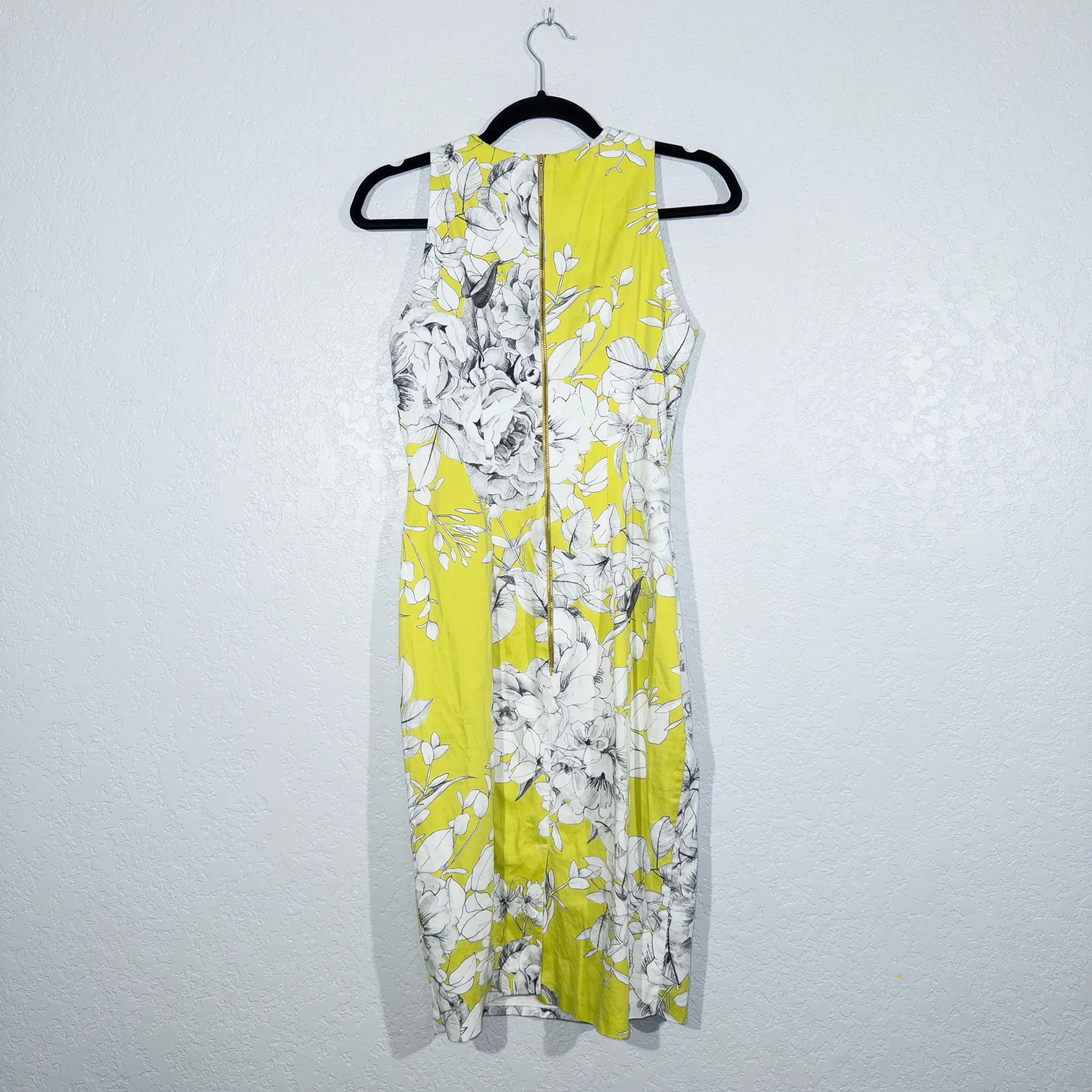 Closet London Lemon Yellow Floral Pencil Dress Size 6 - Image 4