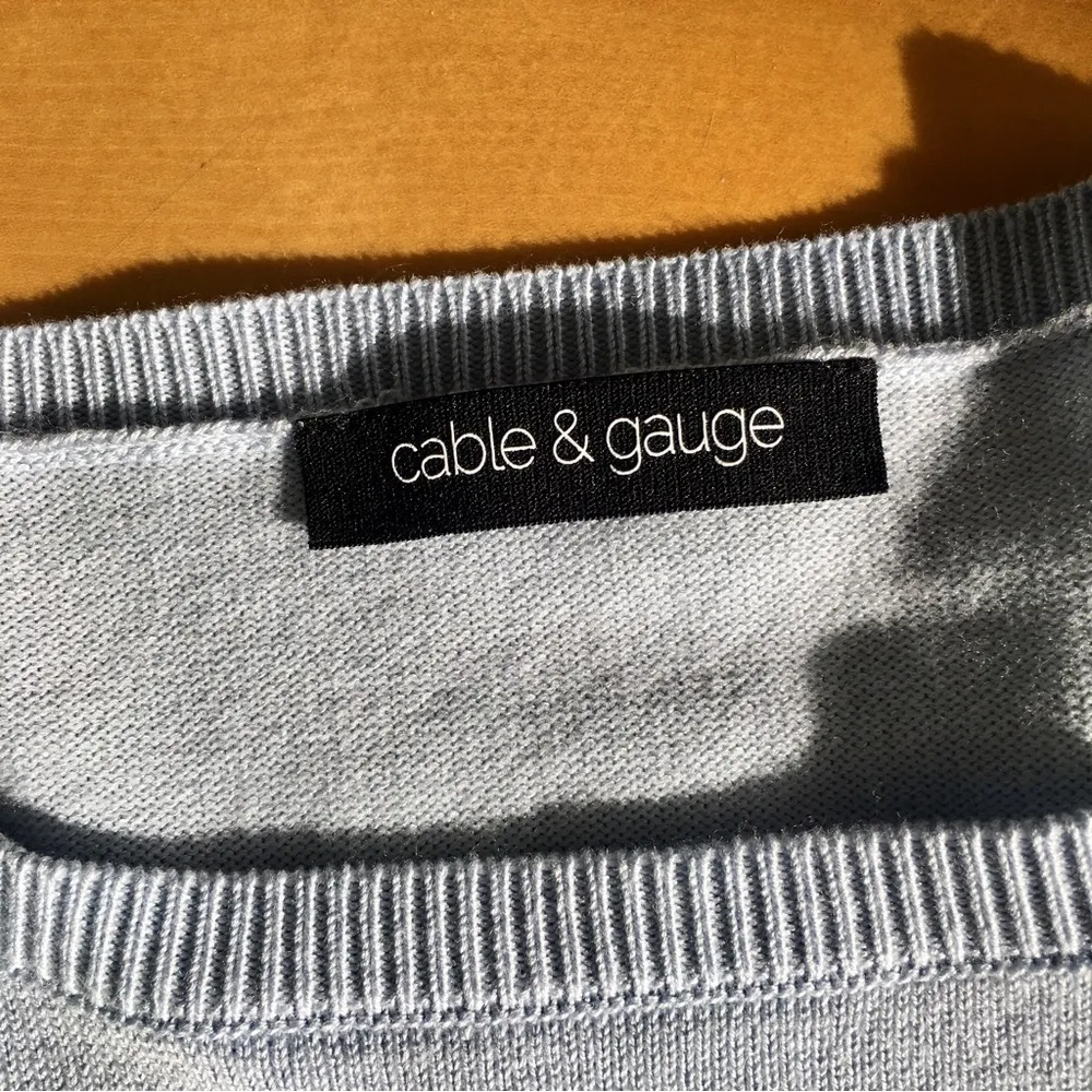 🌺 Cable & Gauge Sweater with Buttons, Light Blue, Size S - Image 5