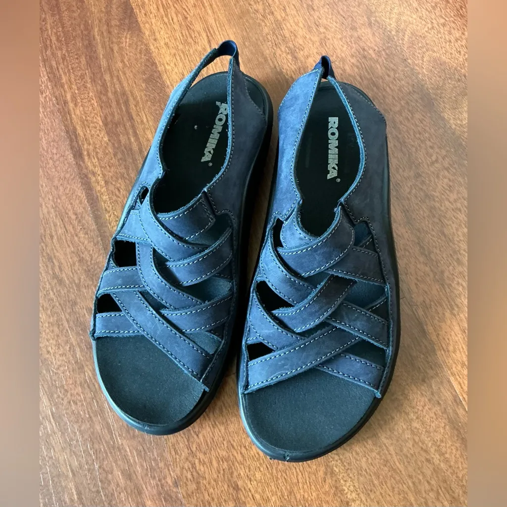 Comfy women’s ROMIKA sandals 💖💖 Blue Size 9.5 - Image 2